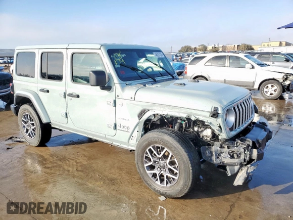 2024 Jeep Wrangler Sahara with VIN 1C4PJXEN6RW110988, listed as a Copart auction lot 46257325 with 39,889 mi miles and Clean title. Bid and sale history available at DreamBid. Image 4.