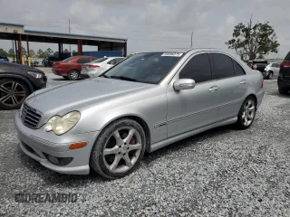 2007 Mercedes-Benz C 230 Sport z VIN WDBRF52H87F881736, wystawiony jako Copart lot #59586375 z przebiegiem 144 476 mil mil oraz Nie do naprawy • Non repairable. Historia ofert i sprzedaży dostępna na DreamBid. Obrazek 1.