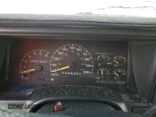 1999 GMC Yukon with VIN 1GKEC13R4XJ809507, listed as a Copart auction lot 50922655 with 227,923 mi miles and Salvage Title. Bid and sale history available at carsss.com. Image 9.