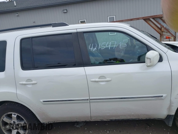 2011 Honda Pilot Touring z VIN 5FNYF4H96BB106873, wystawiony jako IAAI lot #42154795 z przebiegiem 162 282 mil mil oraz . Historia ofert i sprzedaży dostępna na DreamBid. Obrazek 13.