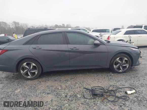 2023 Hyundai Elantra SEL z VIN KMHLS4AG7PU614696, wystawiony jako IAAI lot #41751322 z przebiegiem 37 488 mil mil oraz . Historia ofert i sprzedaży dostępna na DreamBid. Obrazek 13.