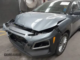 2020 Hyundai Kona SEL with VIN KM8K22AA5LU440441, listed as a IAAI auction lot 41664745 with 99,986 mi miles. Bid and sale history available at carsss.com. Image 6.