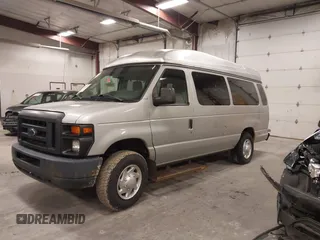 2014 Ford Econoline Wagon XL with VIN 1FBSS3BL1EDA11623, listed as a IAAI auction lot 41812934 with Not Provided miles. Bid and sale history available at carsss.com. Image 16.
