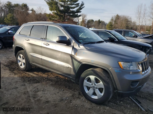 2011 Jeep Grand Cherokee Laredo with VIN 1J4RR4GG7BC735884, listed as a Copart auction lot 85525744 with 117,637 mi miles and Clean Title. Bid and sale history available at carsss.com. Image 4.