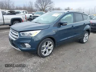 2019 Ford Escape Titanium with VIN 1FMCU9J95KUC28621, listed as a IAAI auction lot 41825297 with 60,373 mi miles. Bid and sale history available at carsss.com. Image 2.