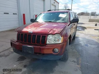 2007 Jeep Grand Cherokee Laredo with VIN 1J8HR48P37C624636, listed as a IAAI auction lot 41846326 with 222,116 mi miles. Bid and sale history available at carsss.com. Image 18.