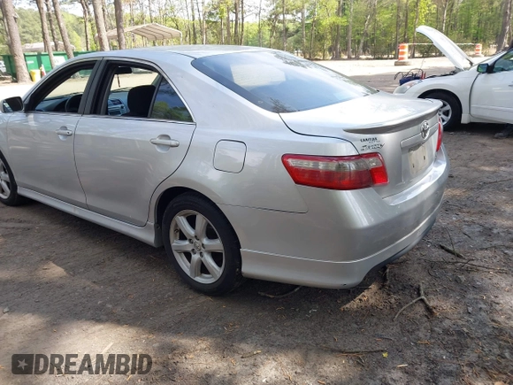 2009 Toyota Camry with VIN 4T1BE46K69U380621, listed as a IAAI auction lot 42036646 with 265,154 mi miles. Bid and sale history available at carsss.com. Image 3.