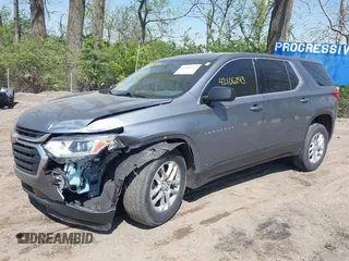 2020 Chevrolet Traverse LS with VIN 1GNERFKW0LJ262283, listed as a IAAI auction lot 42106293 with 52,934 mi miles and . Bid and sale history available at DreamBid. Image 6.