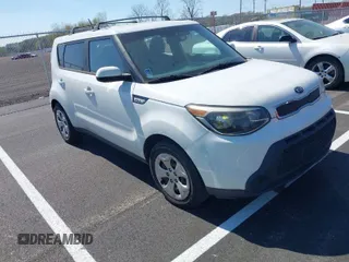 2015 Kia Soul with VIN KNDJN2A21F7221737, listed as a IAAI auction lot 41818148 with 118,362 mi miles. Bid and sale history available at carsss.com. Image 1.