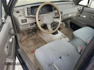 1993 Isuzu Pickup S z VIN 4S1CL11L2P4207469, wystawiony jako Copart lot #79279374 z przebiegiem 144 885 mil mil oraz Tytuł czysty. Historia ofert i sprzedaży dostępna na DreamBid. Obrazek 8.