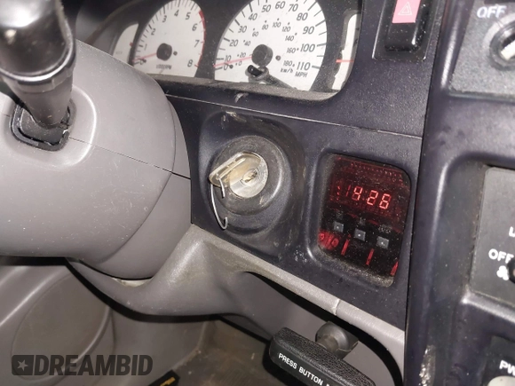 2004 Toyota Tacoma with VIN 5TEWN72N24Z344478, listed as a IAAI auction lot 41548440 with 204,448 mi miles and . Bid and sale history available at DreamBid. Image 11.