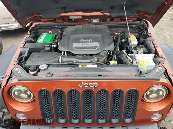 2014 Jeep Wrangler Unlimited Rubicon with VIN 1C4BJWFG0EL187243, listed as a Copart auction lot 45865005 with 53,064 mi miles and Salvage title. Bid and sale history available at DreamBid. Image 11.