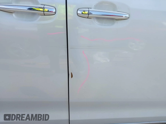 2011 Toyota Sienna XLE AAS with VIN 5TDYK3DC7BS054012, listed as a IAAI auction lot 41752182 with 123,226 mi miles and . Bid and sale history available at DreamBid. Image 19.