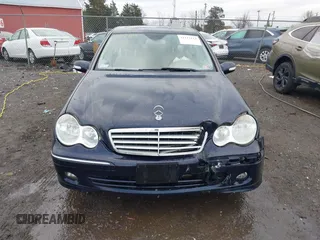 2007 Mercedes-Benz C 280 Luxury with VIN WDBRF92H67F903191, listed as a IAAI auction lot 41112114 with 125,519 mi miles and . Bid and sale history available at DreamBid. Image 12.