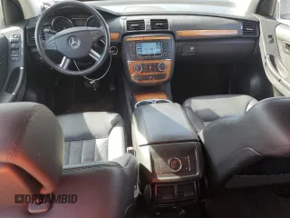2006 Mercedes-Benz R 3.5L with VIN 4JGCB65EX6A031107, listed as a Copart auction lot 81100034 with 155,207 mi miles and Salvage Title. Bid and sale history available at DreamBid. Image 8.