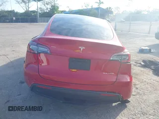 2021 Tesla Model Y Long Range z VIN 5YJYGAEE3MF184396, wystawiony jako IAAI lot #42321116 z przebiegiem Nie podano mil oraz . Historia ofert i sprzedaży dostępna na DreamBid. Obrazek 16.