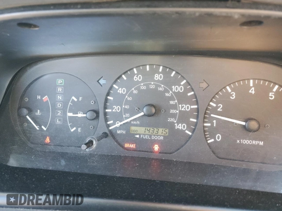 2000 Toyota Camry CE with VIN JT2BG22K0Y0461797, listed as a Copart auction lot 53646765 with 143,315 mi miles and Salvage Title. Bid and sale history available at carsss.com. Image 9.