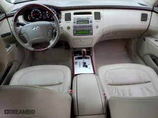 2007 Hyundai Azera SE with VIN KMHFC46F57A227589, listed as a Copart auction lot 68121904 with 105,724 mi miles and Salvage Title. Bid and sale history available at carsss.com. Image 8.