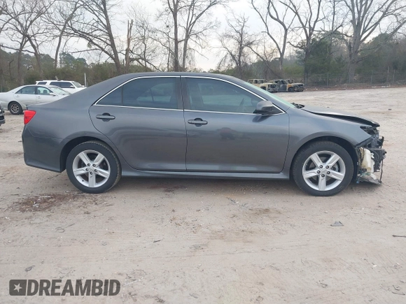 2012 Toyota Camry L with VIN 4T1BF1FK2CU116511, listed as a IAAI auction lot 41792514 with 163,908 mi miles. Bid and sale history available at carsss.com. Image 14.
