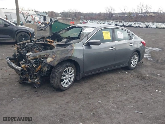 2017 Nissan Altima 2.5 S with VIN 1N4AL3AP1HN358317, listed as a IAAI auction lot 41071497 with 1 mi miles. Bid and sale history available at carsss.com. Image 2.