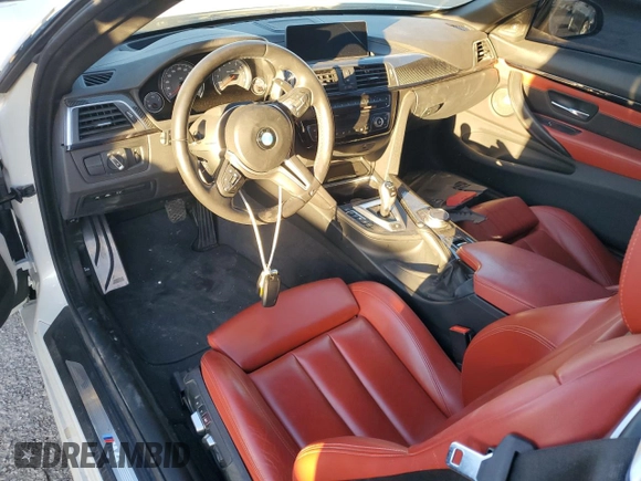 2018 BMW M4 with VIN WBS4Z9C59JEA24106, listed as a Copart auction lot 86923274 with 24,235 mi miles and Salvage title. Bid and sale history available at DreamBid. Image 8.