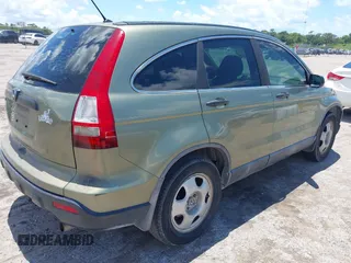 2008 Honda CR-V LX z VIN 5J6RE383X8L006224, wystawiony jako IAAI lot #42265158 z przebiegiem 272 396 mil mil oraz . Historia ofert i sprzedaży dostępna na DreamBid. Obrazek 4.