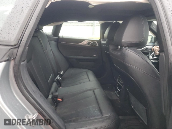 2023 BMW i4 eDrive35 z VIN WBY43AW05PFP52093, wystawiony jako Copart lot #47108575 z przebiegiem 20 437 mil mil oraz Szkoda całkowita • Salvage title. Historia ofert i sprzedaży dostępna na DreamBid. Obrazek 10.