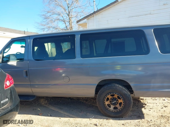 2012 Ford Econoline Wagon XL with VIN 1FBSS3BL1CDA76758, listed as a IAAI auction lot 41648496 with 278,048 mi miles. Bid and sale history available at carsss.com. Image 15.