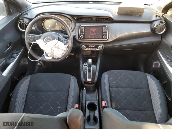 2018 Nissan Kicks SV with VIN 3N1CP5CU2JL535892, listed as a Copart auction lot 88709485 with 23,157 mi miles and Salvage Title. Bid and sale history available at carsss.com. Image 8.