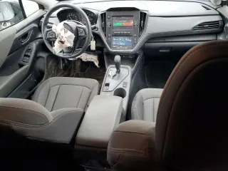 2024 Subaru Crosstrek z VIN JF2GUABC5R8883402, wystawiony jako Copart lot #55194115 z przebiegiem 5 362 mil mil oraz Szkoda całkowita • Salvage title. Historia ofert i sprzedaży dostępna na DreamBid. Obrazek 8.
