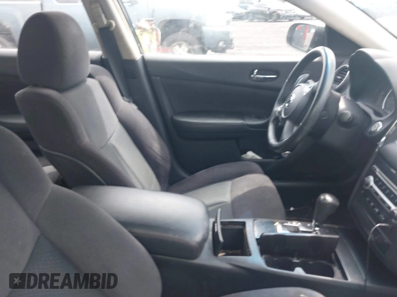 2013 Nissan Maxima SV with VIN 1N4AA5AP8DC806396, listed as a IAAI auction lot 39946999 with 141,665 mi miles and . Bid and sale history available at DreamBid. Image 5.
