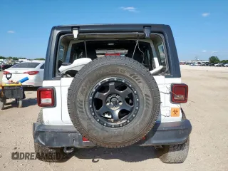 2020 Jeep Wrangler Unlimited Sahara with VIN 1C4HJXEN0LW267878, listed as a Copart auction lot 65968065 with Not provided miles and Clean title. Bid and sale history available at DreamBid. Image 6.