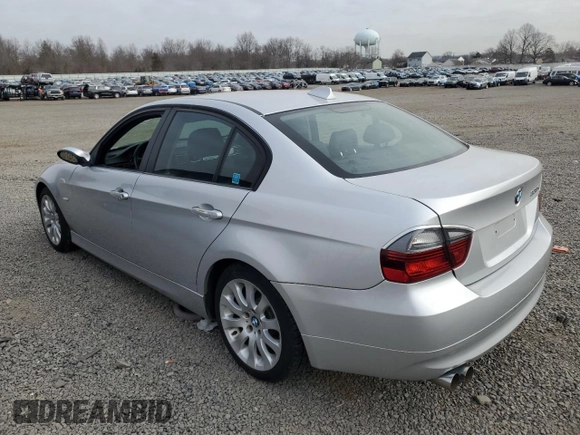 2007 BMW 3 Series 328xi with VIN WBAVC73547KP30227, listed as a Copart auction lot 48715565 with Not provided miles and Salvage title. Bid and sale history available at DreamBid. Image 2.