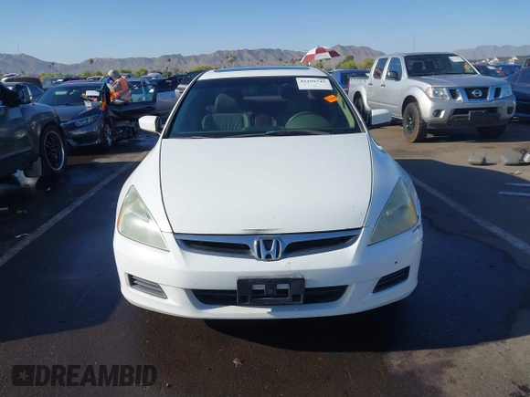 2006 Honda Accord EX-L z VIN 1HGCM56876A170694, wystawiony jako IAAI lot #42299743 z przebiegiem 182 601 mil mil oraz . Historia ofert i sprzedaży dostępna na DreamBid. Obrazek 13.