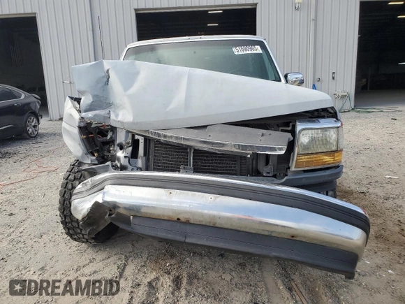 1992 Ford F-150 with VIN 1FTDF15Y4NLA94328, listed as a Copart auction lot 51690965 with 191,656 mi miles and Salvage Title. Bid and sale history available at carsss.com. Image 5.