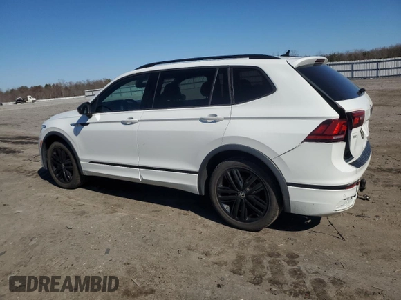 2022 Volkswagen Tiguan SE R-Line Black z VIN 3VV8B7AX5NM094495, wystawiony jako Copart lot #48711895 z przebiegiem 42 336 mil mil oraz Szkoda całkowita • Salvage title. Historia ofert i sprzedaży dostępna na DreamBid. Obrazek 2.