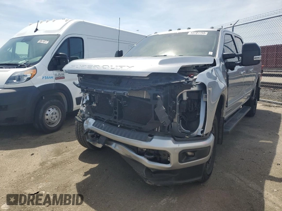2024 Ford Super Duty F-250 SRW XL with VIN 1FT8W2BT9REF52763, listed as a Copart auction lot 53781755 with 7,967 mi miles and Salvage Title. Bid and sale history available at carsss.com. Image 1.