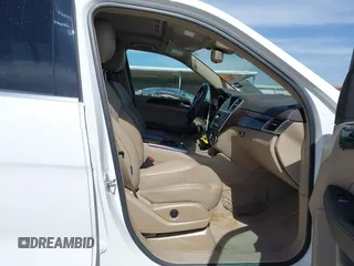 2016 Mercedes-Benz GL with VIN 4JGDF6EE4GA712535, listed as a IAAI auction lot 41822698 with 143,208 mi miles. Bid and sale history available at carsss.com. Image 5.