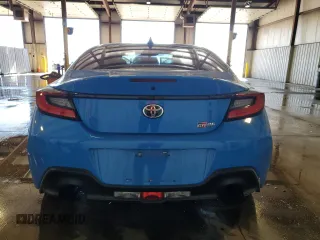 2023 Toyota 86 with VIN JF1ZNBB12P9751879, listed as a Copart auction lot 75920234 with 15,342 mi miles and Salvage Title. Bid and sale history available at DreamBid. Image 6.