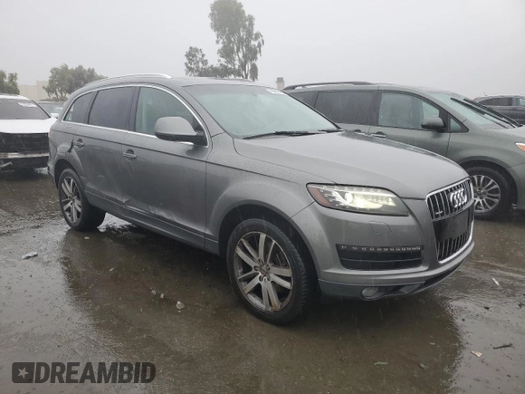 2010 Audi Q7 3.6L Premium Plus with VIN WA1LYAFE4AD005222, listed as a Copart auction lot 43985135 with 183,450 mi miles and Clean Title. Bid and sale history available at carsss.com. Image 4.
