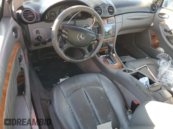2006 Mercedes-Benz CLK 350 with VIN WDBTJ56J76F197762, listed as a Copart auction lot 77446264 with 153,813 mi miles and Salvage Title. Bid and sale history available at DreamBid. Image 8.
