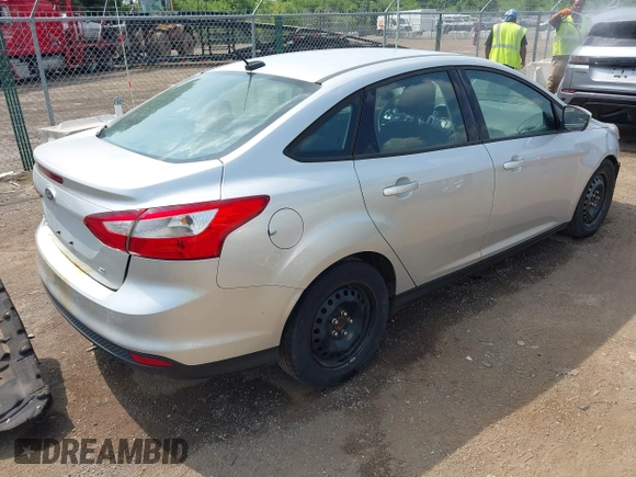 2012 Ford Focus SE с VIN 1FAHP3F25CL354274, выставлен на аукционе IAAI как лот 42560802 с пробегом 198 531 миль миль и . История ставок и продаж доступна на DreamBid. Изображение 4.
