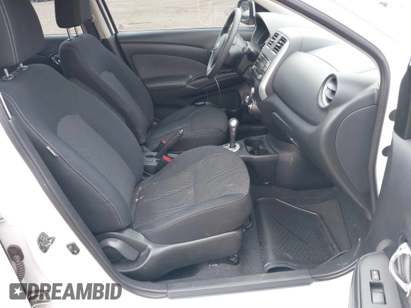 2014 Nissan Versa SV with VIN 3N1CN7AP6EL848965, listed as a IAAI auction lot 41810221 with 80,378 mi miles. Bid and sale history available at carsss.com. Image 5.