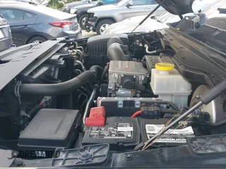 2019 Ram 1500 Rebel z VIN 1C6SRFLT9KN603873, wystawiony jako IAAI lot #43149890 z przebiegiem 144 554 mil mil oraz . Historia ofert i sprzedaży dostępna na DreamBid. Obrazek 19.