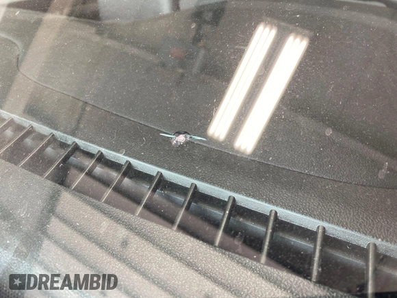 2020 Ford Escape SE with VIN 1FMCU9G65LUB80892, listed as a IAAI auction lot 42715723 with 86,362 mi miles and . Bid and sale history available at DreamBid. Image 16.