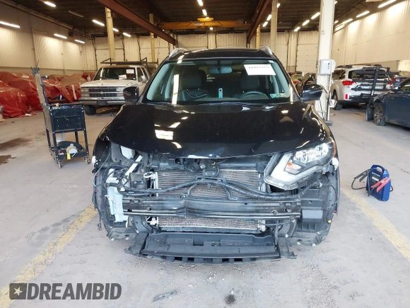 2017 Nissan Rogue SL with VIN 5N1AT2MV1HC752891, listed as a IAAI auction lot 41993353 with 95,948 mi miles. Bid and sale history available at carsss.com. Image 12.