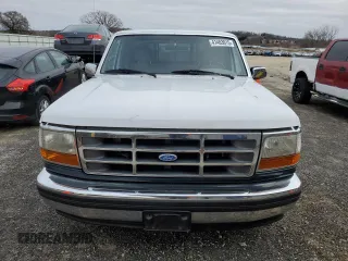 1995 Ford F-150 with VIN 1FTEF15NXSLA14617, listed as a Copart auction lot 41463615 with 131,658 mi miles and Clean Title. Bid and sale history available at carsss.com. Image 5.