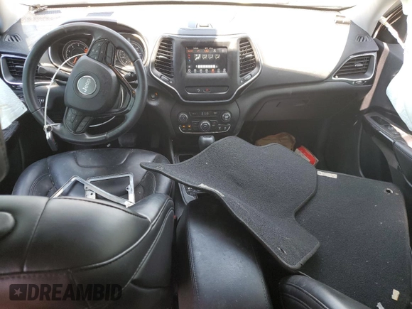 2019 Jeep Cherokee Latitude Plus with VIN 1C4PJLLB6KD338752, listed as a Copart auction lot 56044725 with 70,448 mi miles and Salvage title. Bid and sale history available at DreamBid. Image 8.