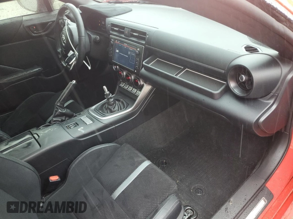 2023 Toyota 86 Premium with VIN JF1ZNBE15P9755260, listed as a Copart auction lot 51524735 with 18,117 mi miles and Salvage Title. Bid and sale history available at DreamBid. Image 8.