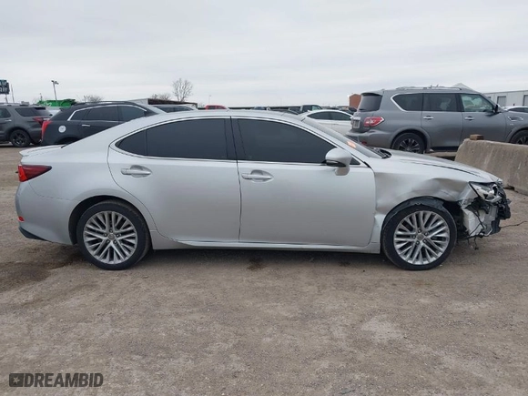 2017 Lexus ES with VIN 58ABK1GG1HU047767, listed as a IAAI auction lot 41596268 with 87,623 mi miles. Bid and sale history available at carsss.com. Image 13.